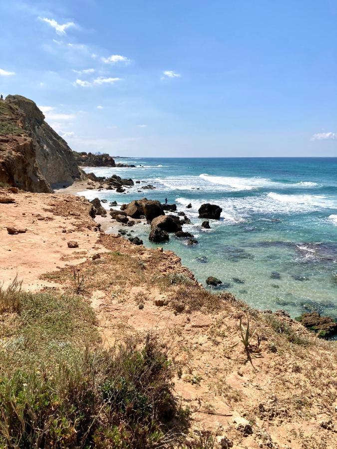 Exceptional View Facing Sea Of Givat Olga Hadera Apartment Exterior photo