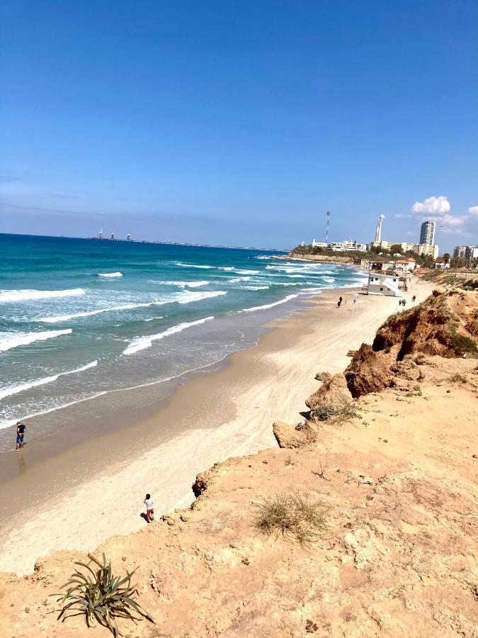 Exceptional View Facing Sea Of Givat Olga Hadera Apartment Exterior photo