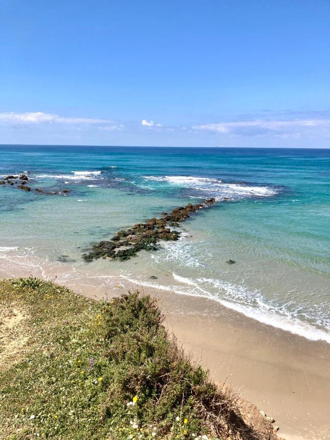 Exceptional View Facing Sea Of Givat Olga Hadera Apartment Exterior photo